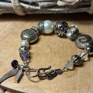 Elegant Silver and Beaded Bracelet Angel Wings Charm